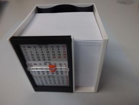 Kalenderbox mit Klappmechanik als Werbeartikel