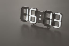 Digitale LED Uhr als Werbeartikel