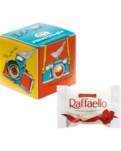 Mini Promo-Würfel mit Raffaello von
Ferrero