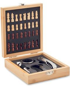 Weinset mit Schachspiel Chesset