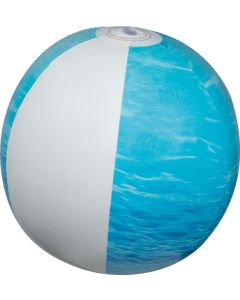 Strandball mit Meeroptik