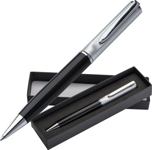 Kugelschreiber mit silbernem Oberteil als Werbeartikel