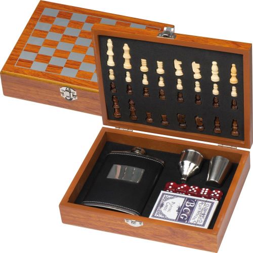 Spieleset mit Flachmann, Schach- und Kartenspiel, 60786 als Werbeartikel